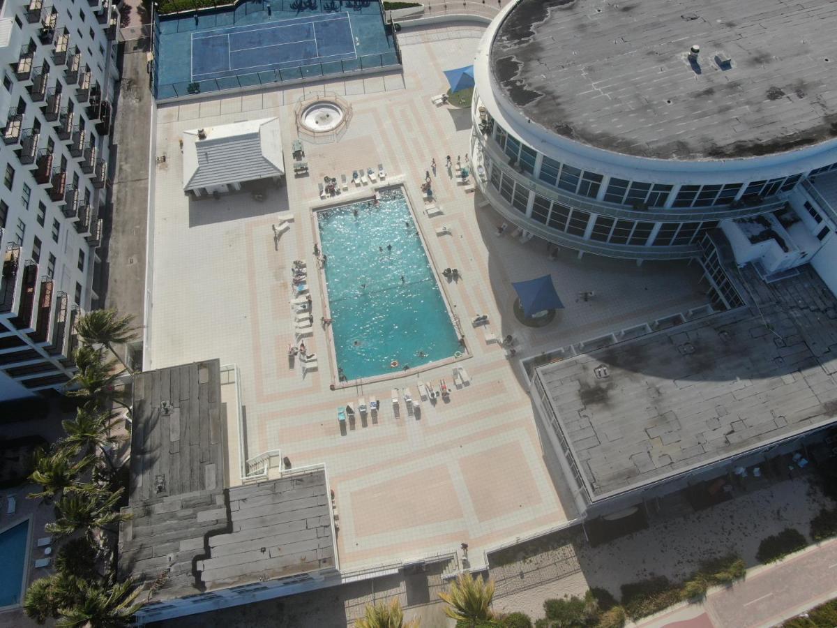 New Point Miami Beach Apartments Exterior photo