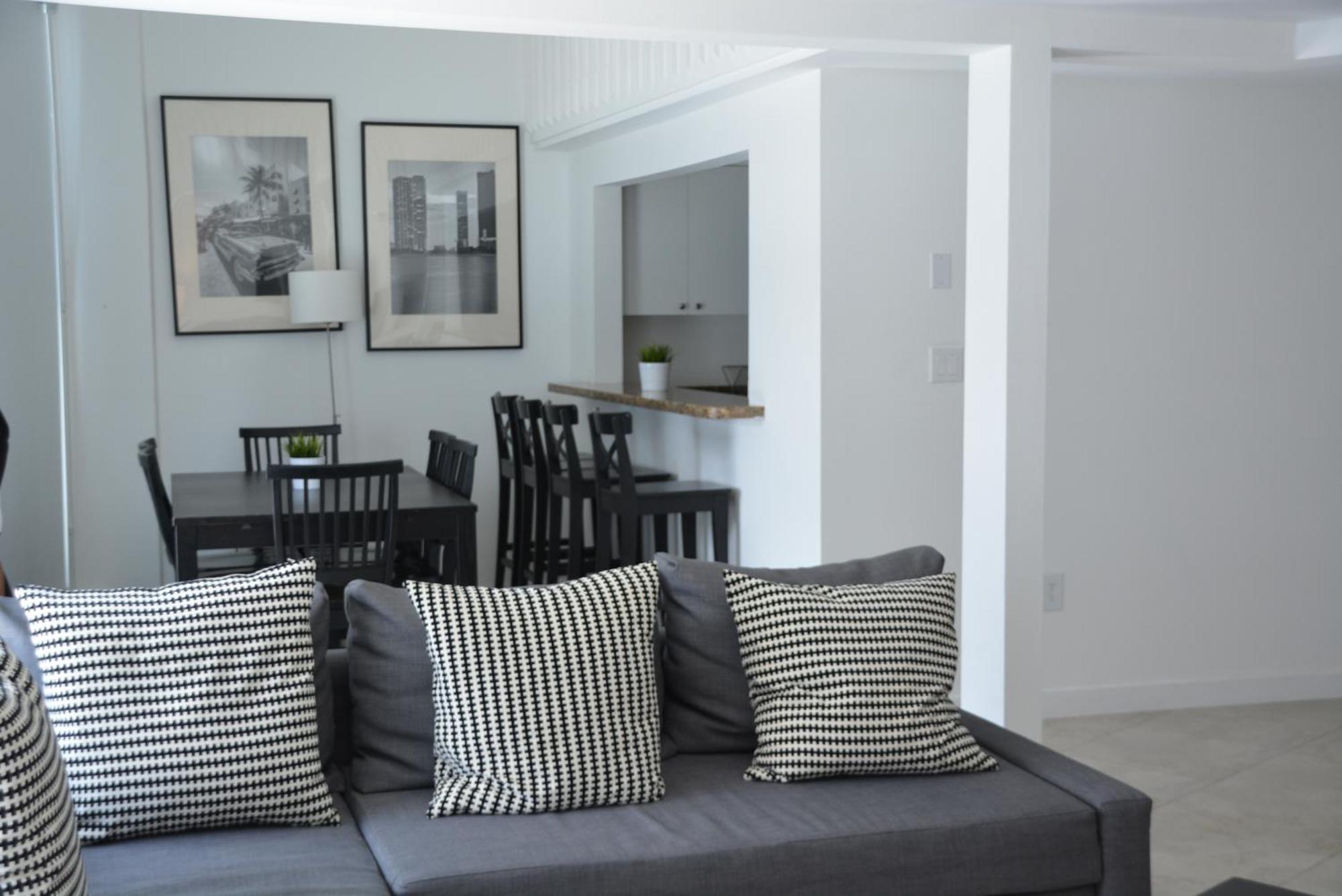 New Point Miami Beach Apartments Exterior photo